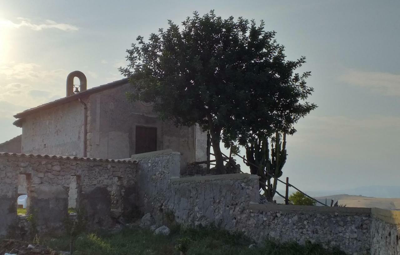 Gibbesi Country Farm Piccolo Cottage Naro Exteriör bild